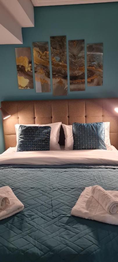 New Stylish Apartment In Athens! エクステリア 写真